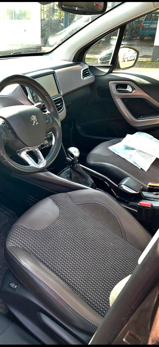 Peugeot 2008 2013 — photo 15