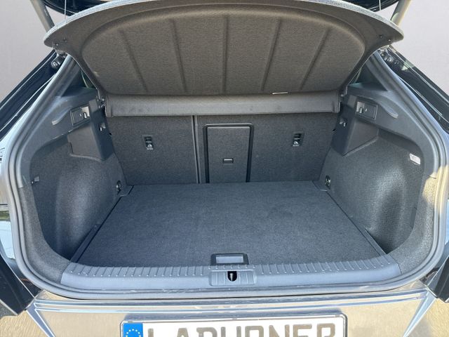 Formentor VZ 2,0 TSI *CUP-SITZE+PANO+MATRIX+LED*