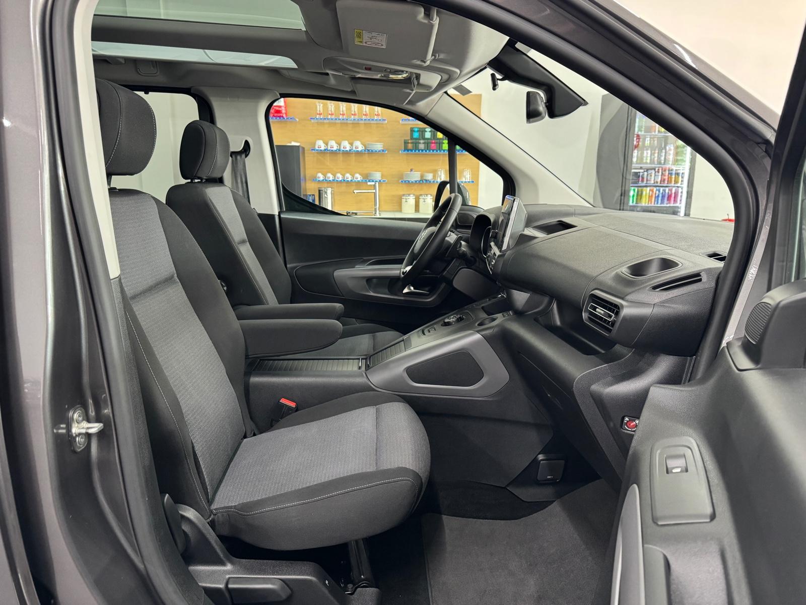 Toyota Proace City Verso L1 Executive AUT. AHK/KAMERA
