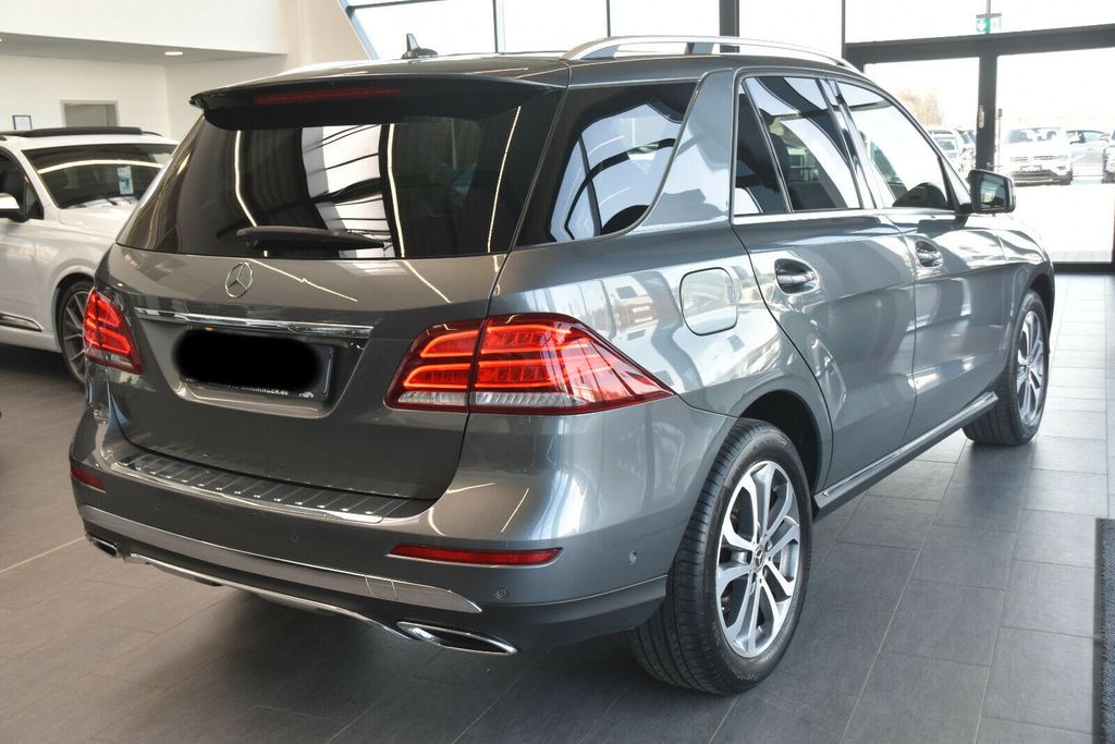 Image of Mercedes-Benz GLE 250
