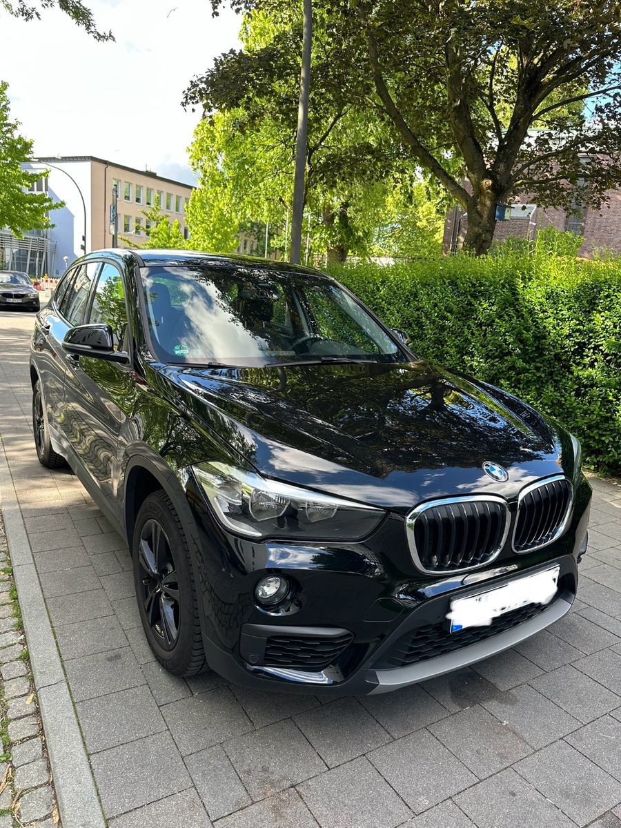BMW X1 sDrive18i Sport Line Sport Line