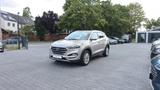 Hyundai Tucson 4WD Auto. SitzHz. Tempomat Klimaauto. PDC - Hyundai TUCSON in Hannover