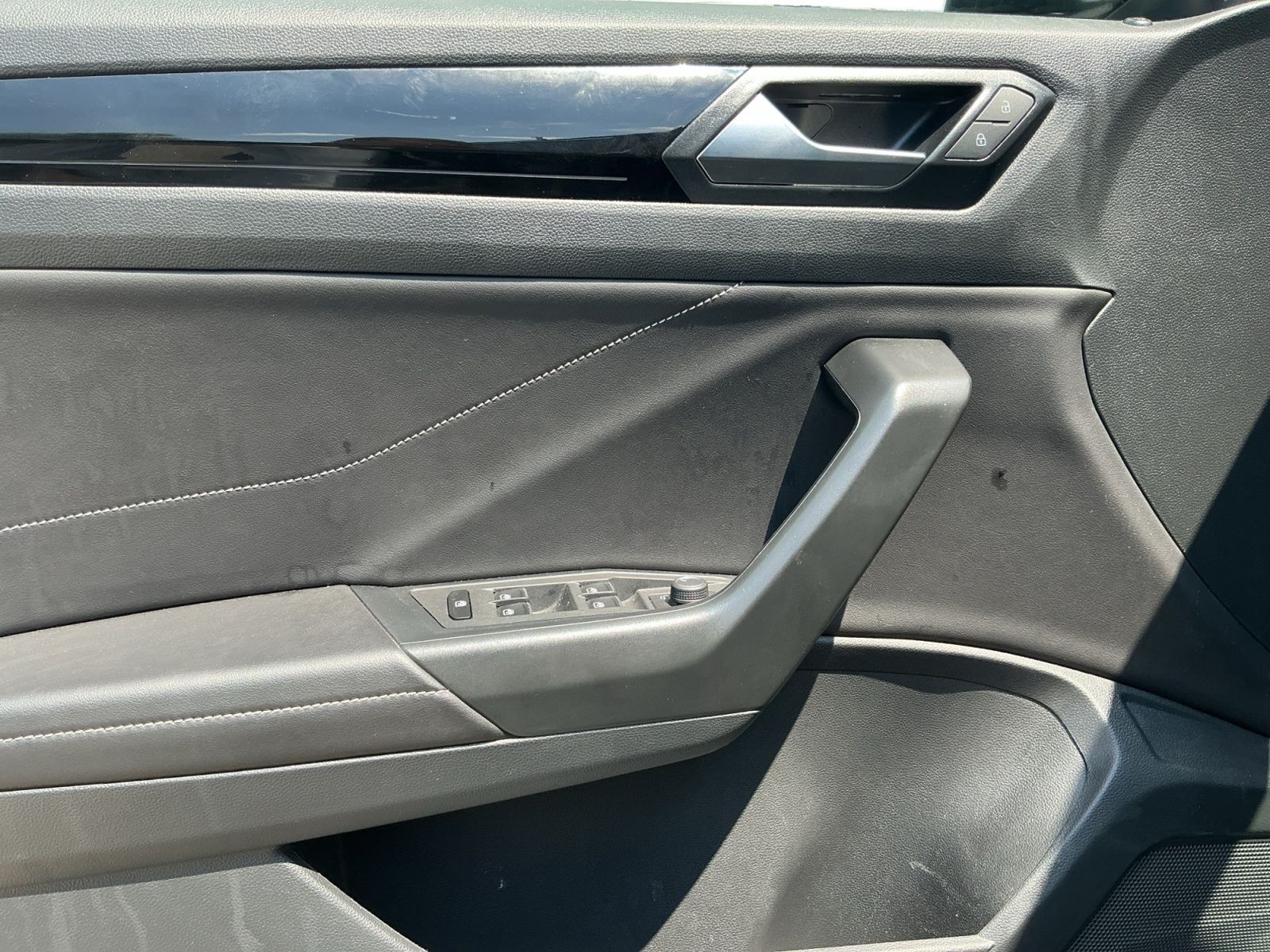 Volkswagen T-Roc - Bild 15