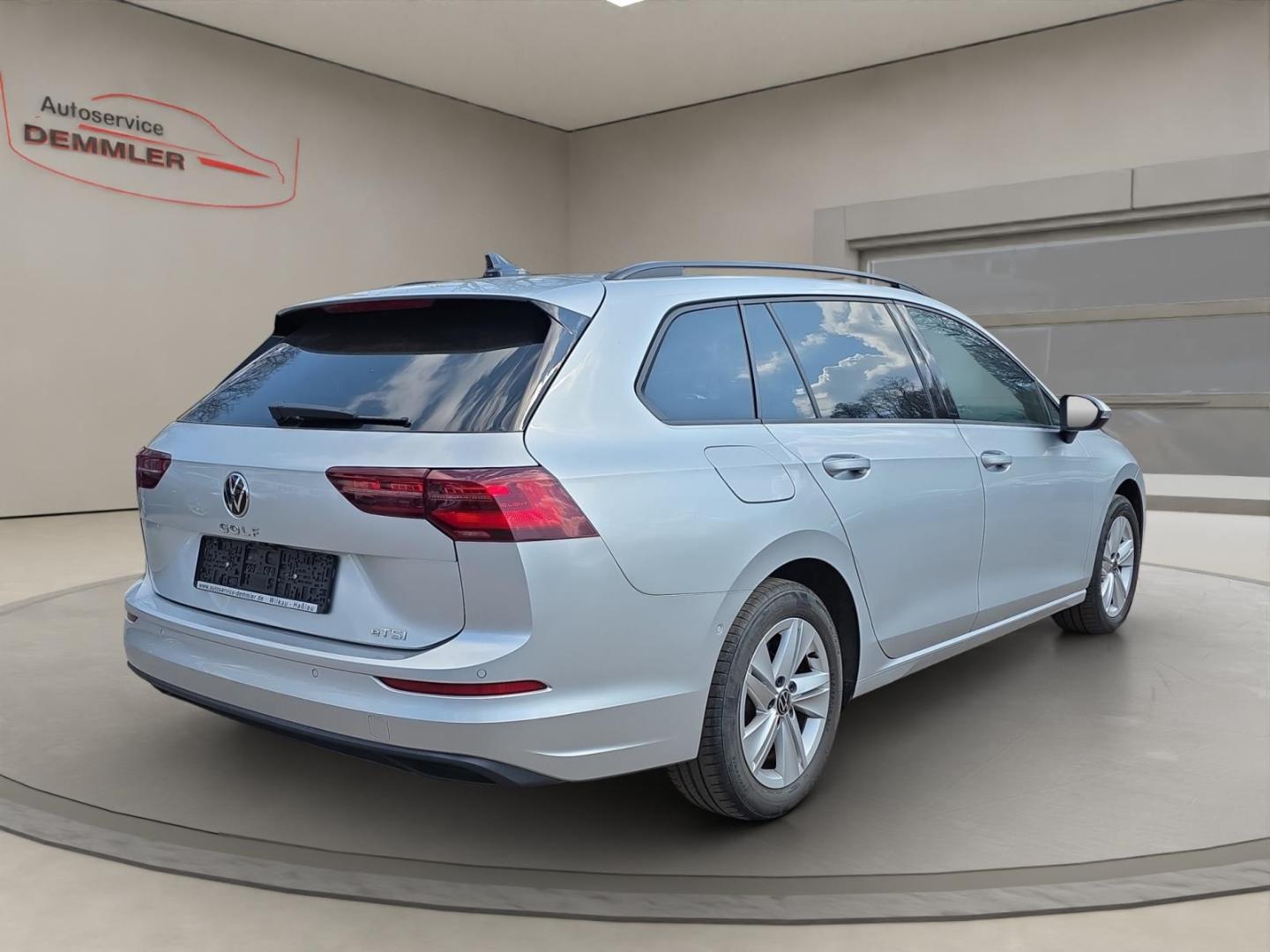 Volkswagen Golf VIII eTSI DSG, IQ-Light,LED,Navi,Rückfahrk., миниатюра 5
