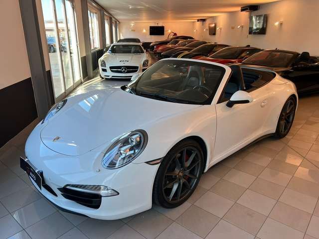 Porsche 911 991 Cabrio 3.8 Carrera 4S