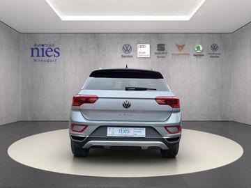 Fahrzeugabbildung Volkswagen T-Roc Style 1.5 TSI DSG IQ.Light AHK Klima Navi