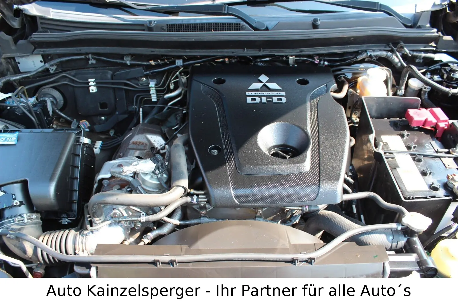 Mitsubishi L200 Basis Doppelkabine 4WD