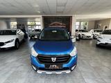 Dacia Lodgy Stepway  7-Sitzer/Navi/AHK/Klima - Dacia Lodgy mit Benzin-Antrieb