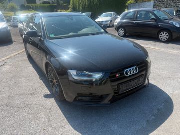 Audi A4 - 3