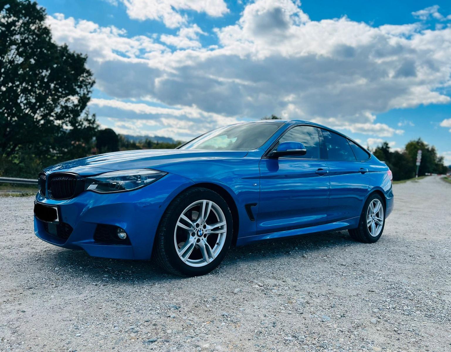 BMW 320