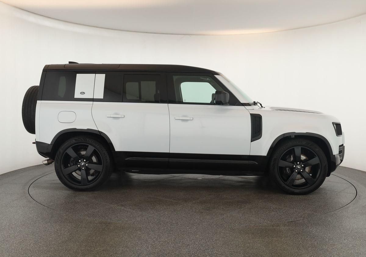 Land Rover Defender 110 P525 AWD Black Pano HUD 360 AHK 22 foto 4