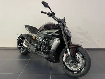 Ducati XDiavel V4 *sofort