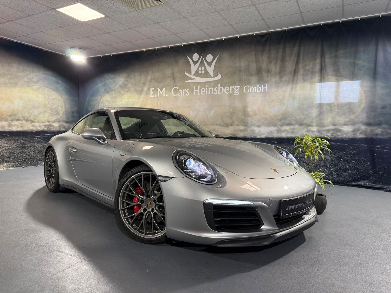 PORSCHE 991.2 Carrera 4S Chrono PASM Sport-Abgas + Sitze