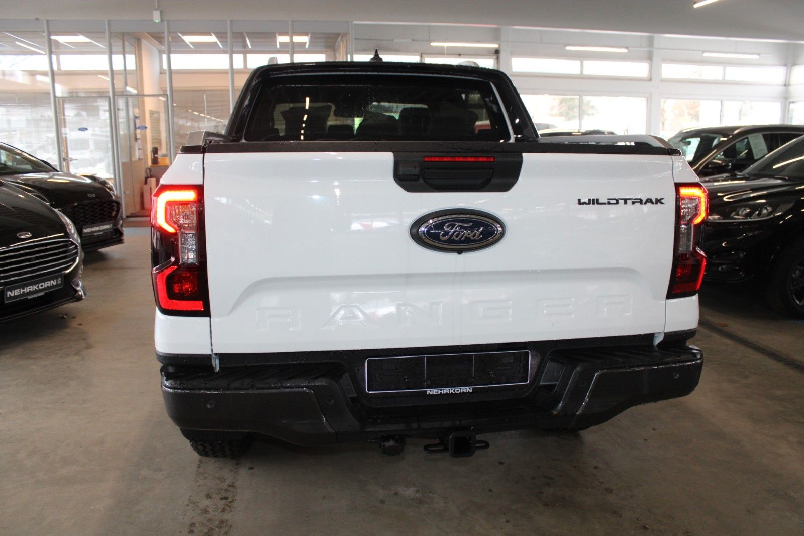 Fahrzeugabbildung Ford Ranger Wildtrak Automatik AHK LED STANDHEIZUNG