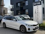 BMW 318 d Touring Aut. / HARMAN-KARDON / PANORAMA - BMW 318 in Duisburg