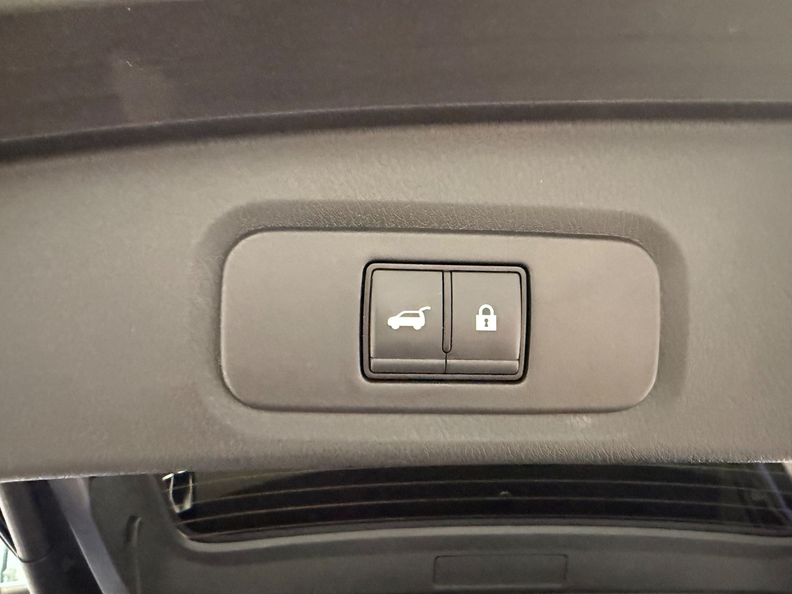 Fahrzeugabbildung Nissan Qashqai Tekna MHEV Autom.;Headup,Leder,17.136 km
