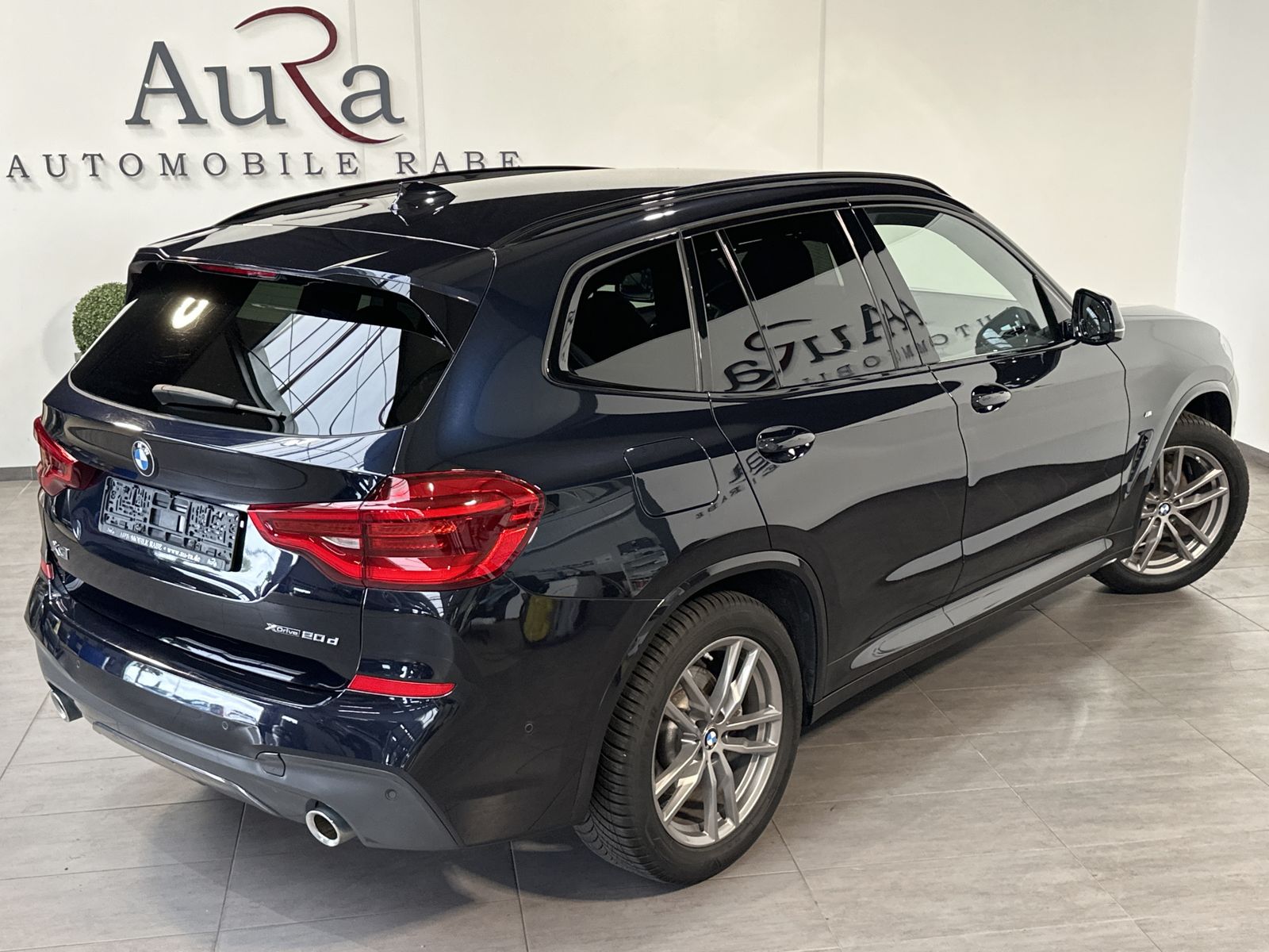 Fahrzeugabbildung BMW X3 xDrive20d M-Sport NAV+LED+AHK+HIFI+KAMERA+PP