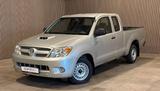 Toyota Hilux 2.5 D-4D DoubleCab 120HP - Toyota Hilux: 2.5