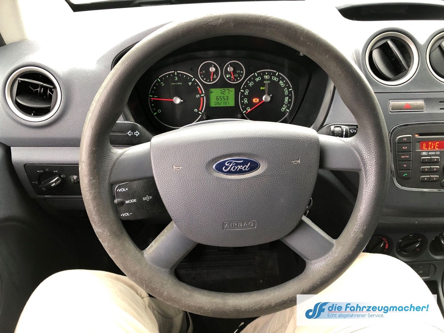 Fahrzeugabbildung Ford Transit Connect Kasten lang 1.8 TDCi DPF PDC Spr