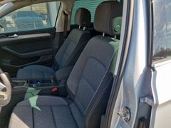 Fahrzeugabbildung Volkswagen Passat Variant 2.0 TDI DSG Business AHK KAMERA