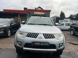 Mitsubishi L200-4WD2:5  AUTOMATIK LEDER KLIMATRONIC EURO/5 - gebrauchte Mitsubishi L200 aus dem Jahr 2013