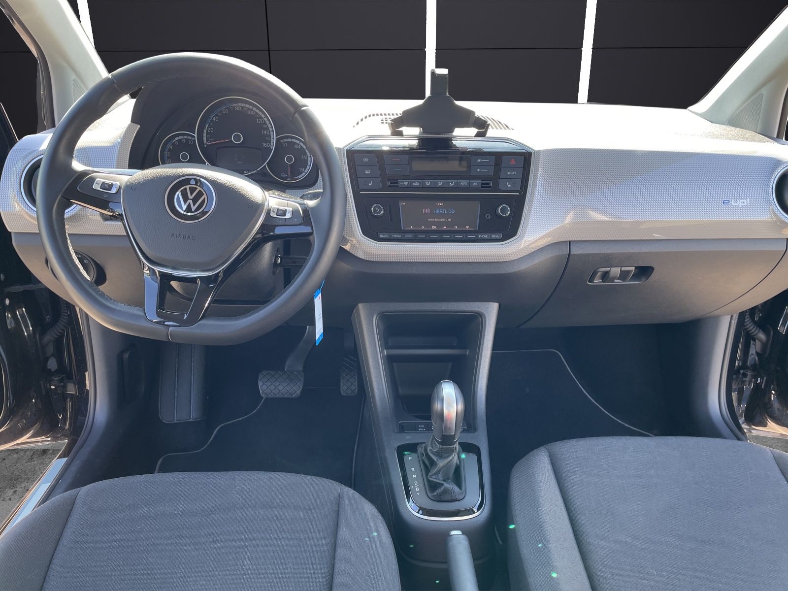 Fahrzeugabbildung Volkswagen e-up! Style Plus CCS Bluetooth SHZ