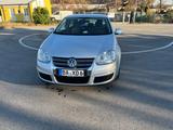 Volkswagen Jetta 1.6 FSI Comfortline Comfortline - Volkswagen Jetta aus 2006