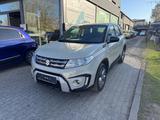 Suzuki Vitara 1.6 DDiS Comfort 4x2 - Suzuki Vitara: Leder