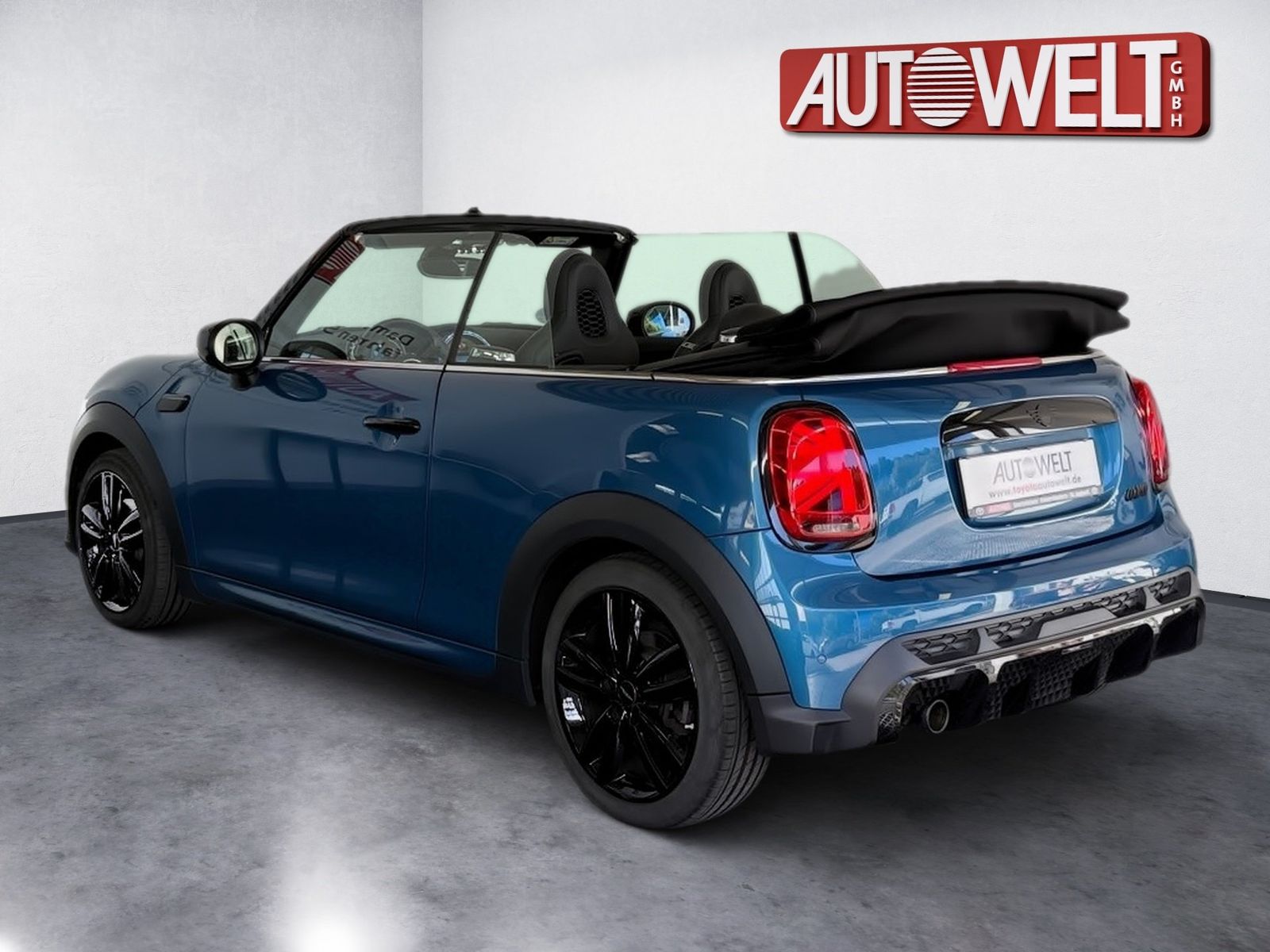 Fahrzeugabbildung MINI John Works Cooper Cabrio JCW Trim LED,PDC,WKR