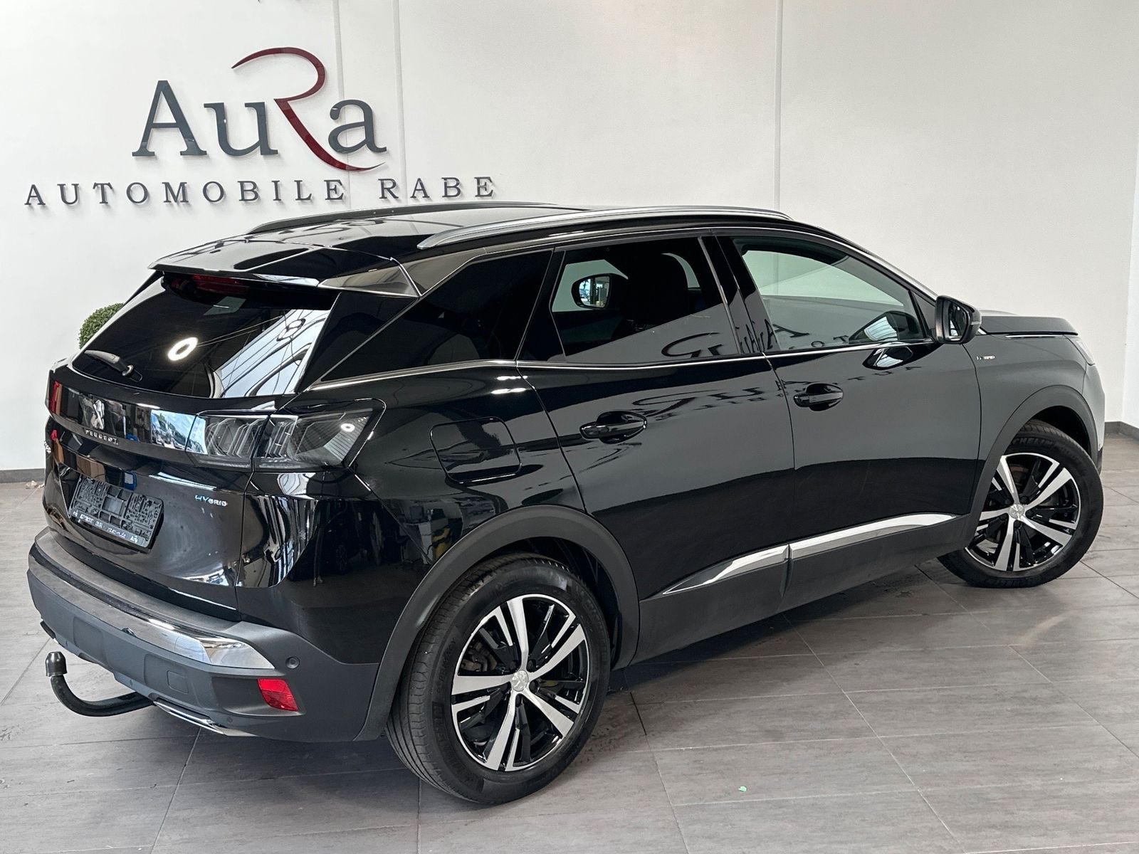 Fahrzeugabbildung Peugeot 3008 GT Plug-In Hybrid 225 NAV+LED+PANORAMA+AHK