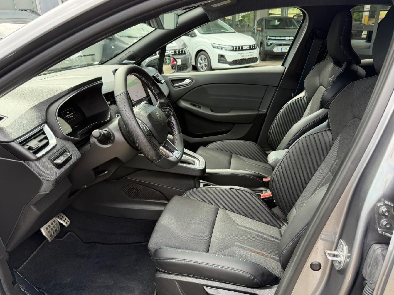 Fahrzeugabbildung Renault Clio Esprit Alpine Hybrid 145