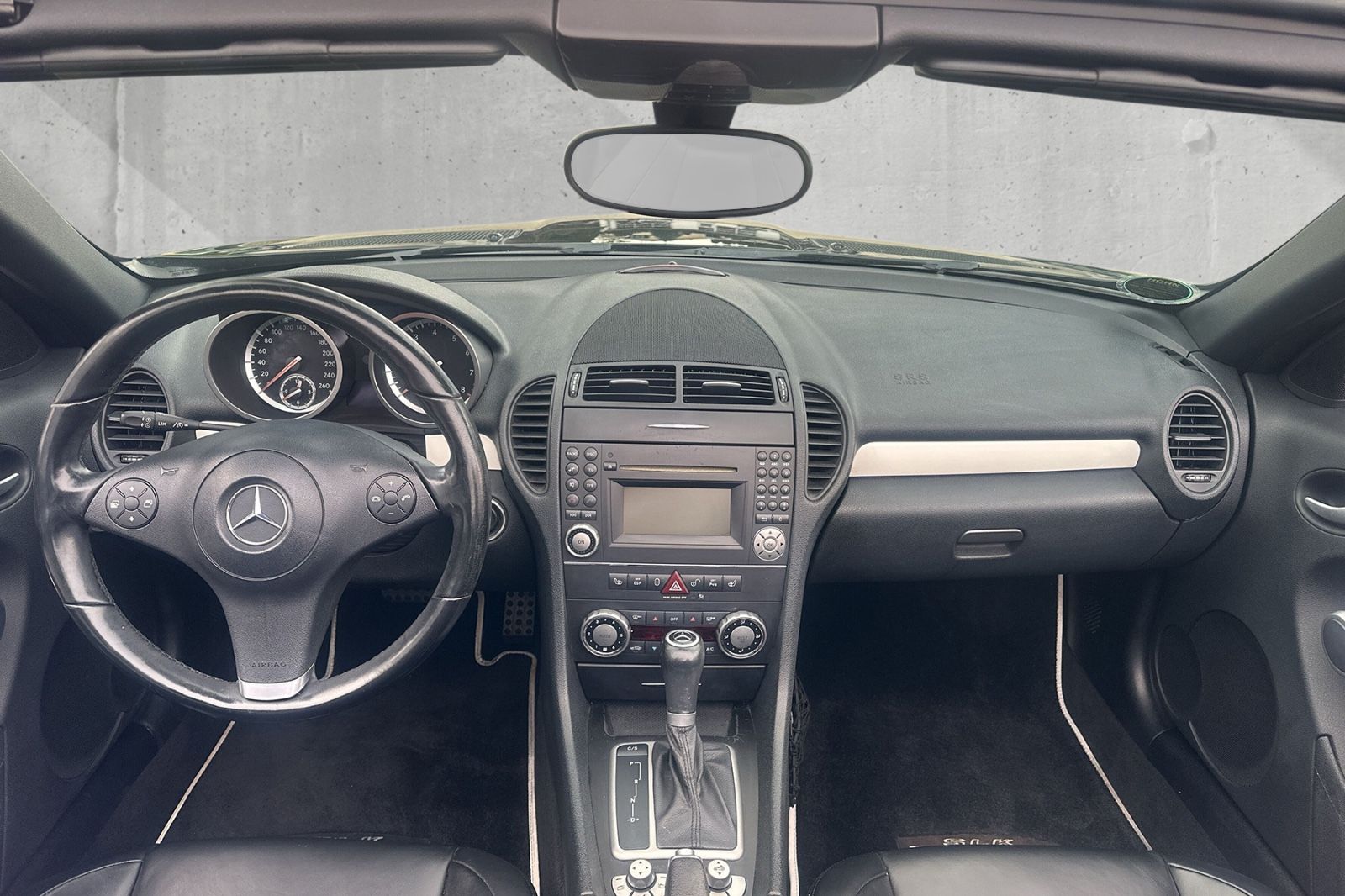 Fahrzeugabbildung Mercedes-Benz SLK 350 Roadster 2Look-Edition