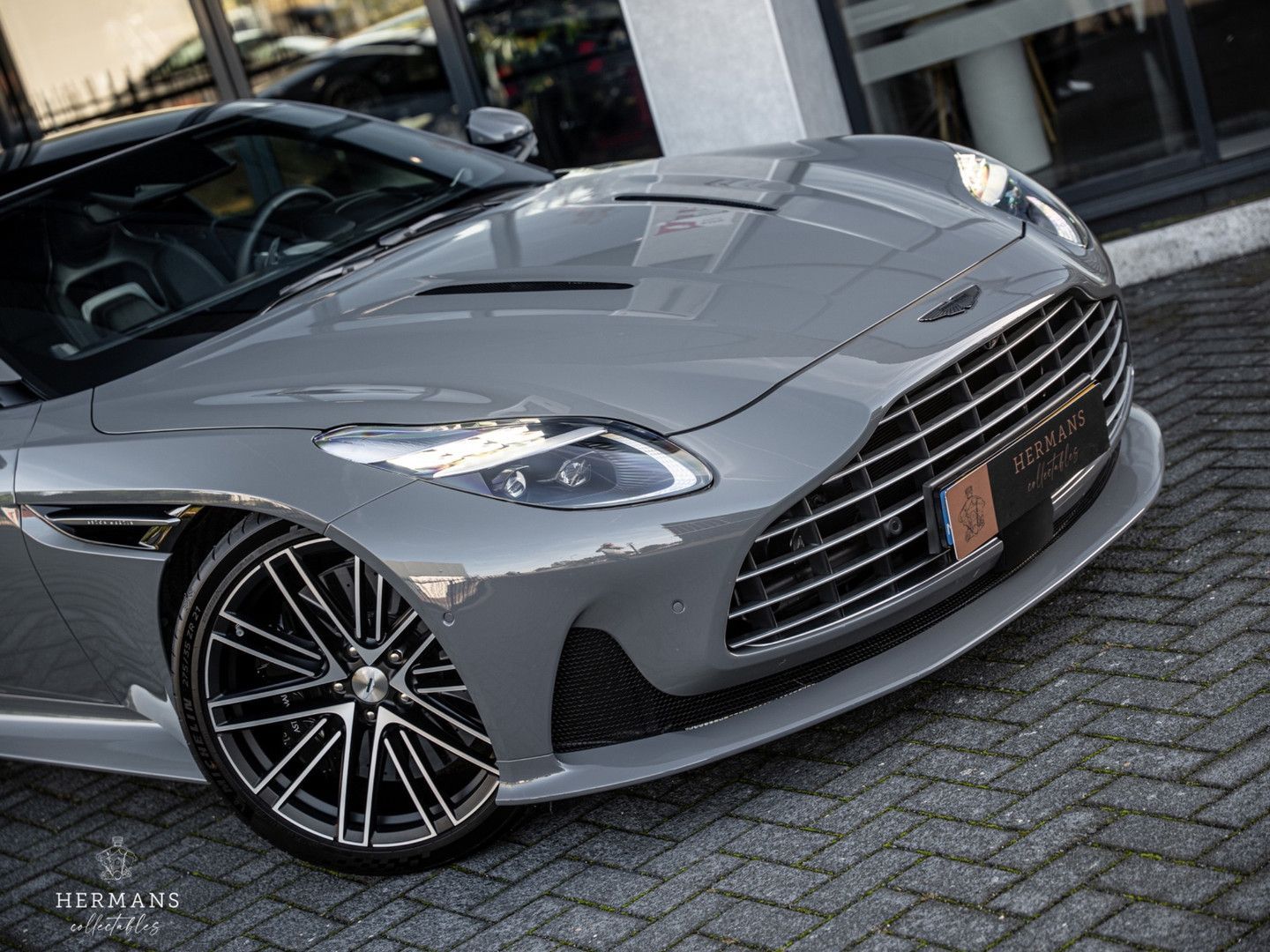 Aston Martin DB12 4.0 V8 / Ceramic / Carbon / Bowers & Wilkin imagem 2