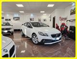 Volvo V40 Cross Country D2 Geartronic Business P - weiße Volvo V40 Cross Country