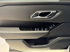 Foto Nummer 12: LAND ROVER Range Rover Velar