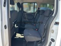 Fiat Doblo Maxi 1,5 Automatik 7-SITZE KAMERA SITZHZG - Image