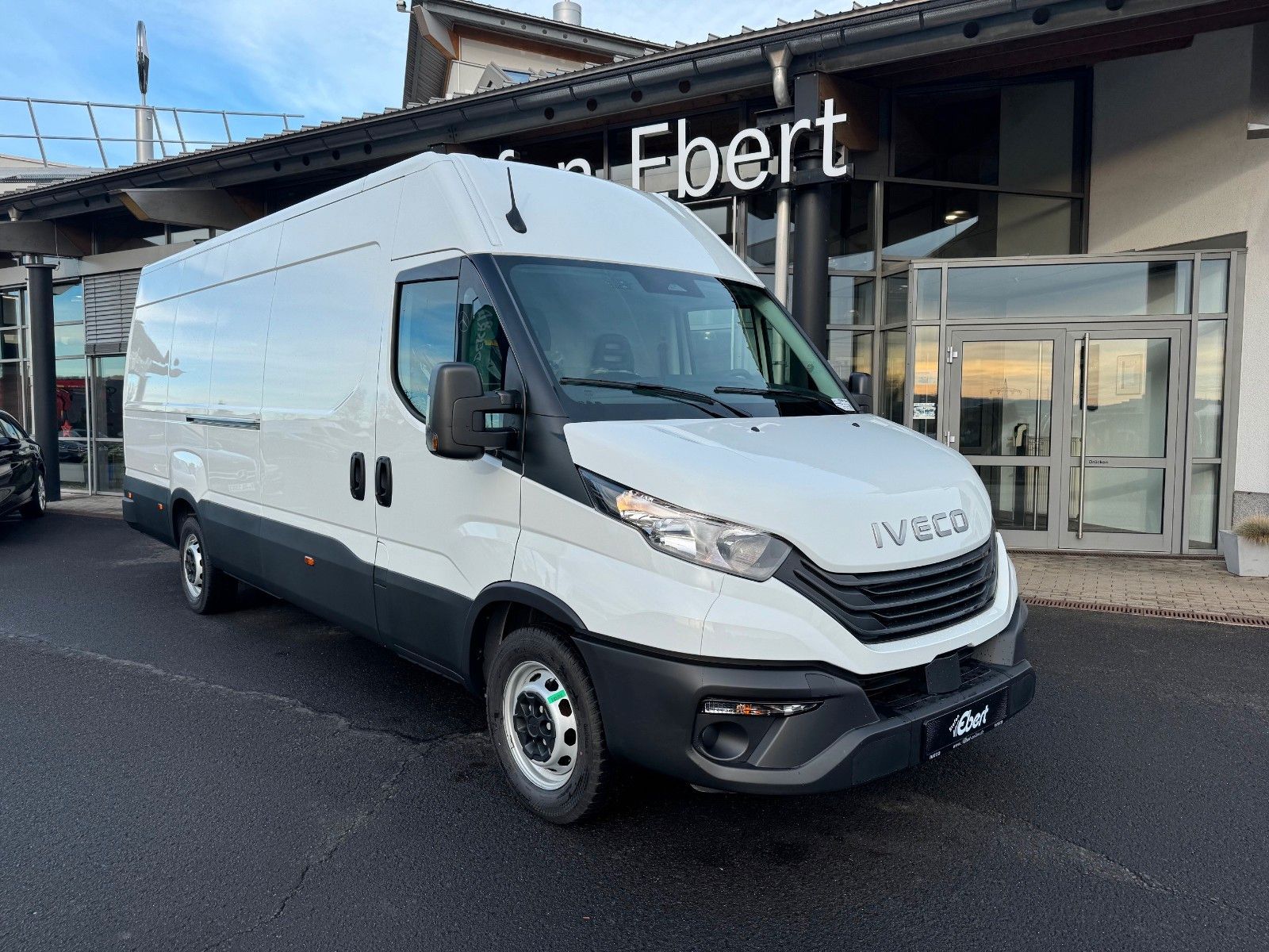 Fahrzeugabbildung Iveco Daily 35S14 HA8 *R4.100mm*Automatik*Kamera*