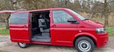 Volkswagen T5 Multivan - rote Volkswagen T5 Multivan