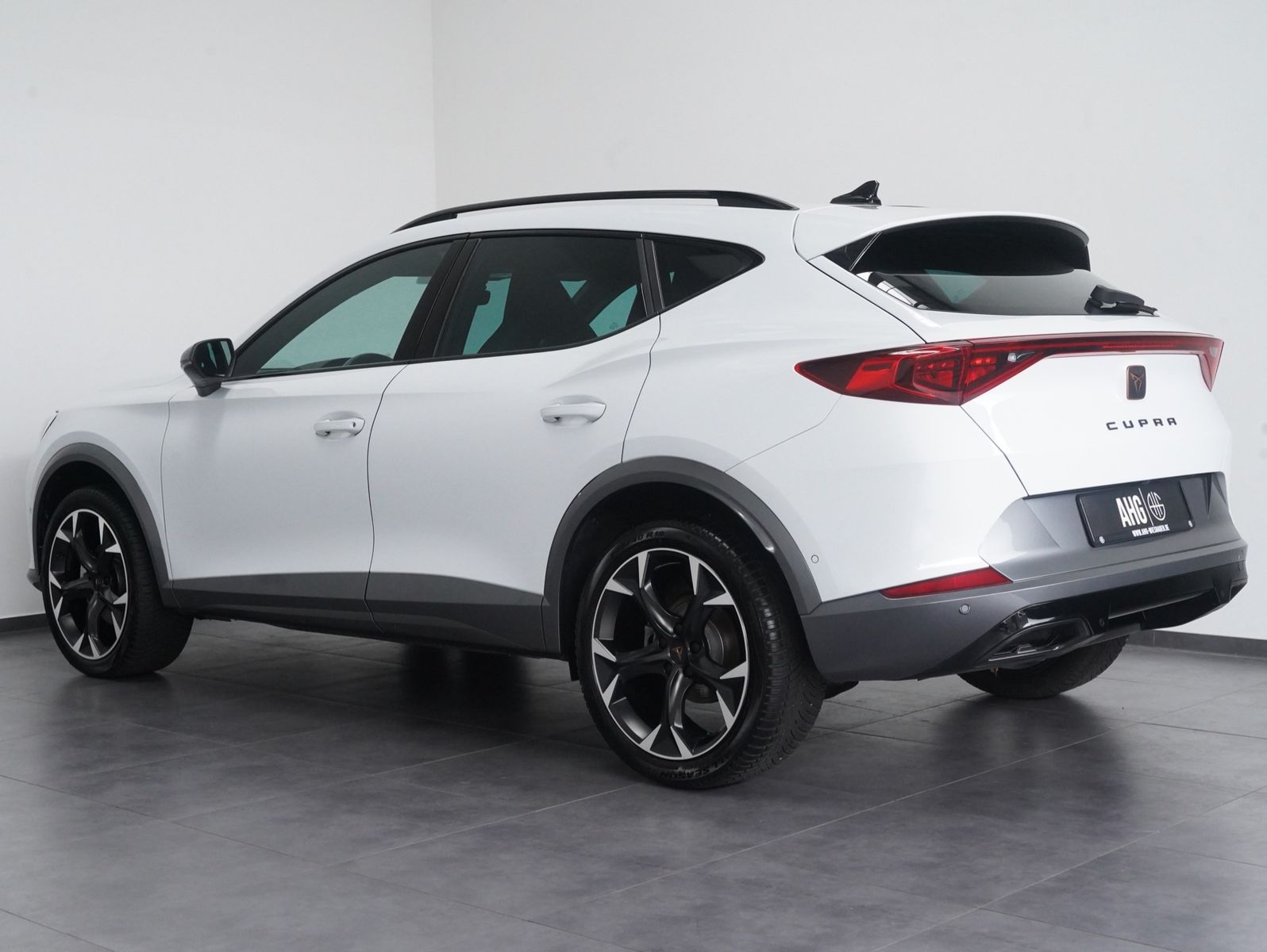 Fahrzeugabbildung CUPRA Formentor 1.5 TSI DSG LED/ACC/CARPLAY/KAMERA/19"