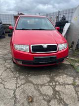 Skoda Fabia 1.4 16V Elegance Combi Automatik Elegance - Skoda Fabia aus 2002: 1.4