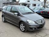 Mercedes-Benz B 160 Klima Sitzheizung  Scheckheft PDC TÜV 4.27 - scheckheftgepflegte Mercedes B 160
