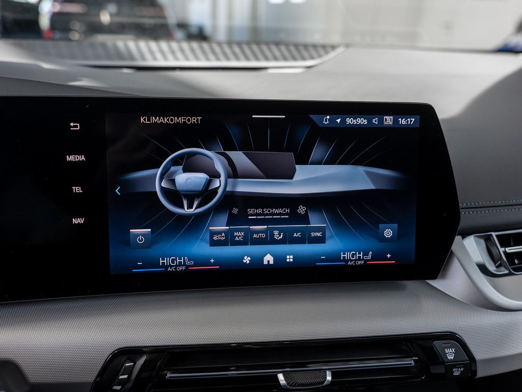 BMW 220 Active Tourer - Bild 19