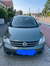Volkswagen Verkaufen Volkswagen Golf Plus 1.4 3500 - VW Golf Plus Gebrauchtwagen in Nürnberg