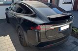 Tesla Model X 75D - schwarze Tesla Model X