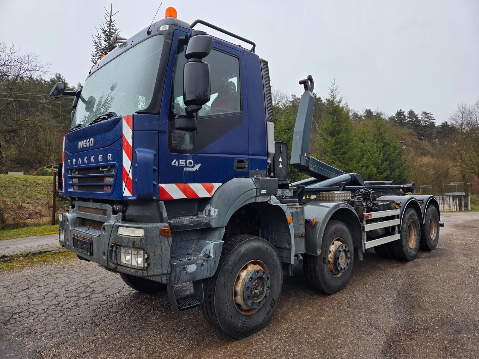 Iveco TRAKKER AD410T45 W 8x8 abrollkipper , big axles