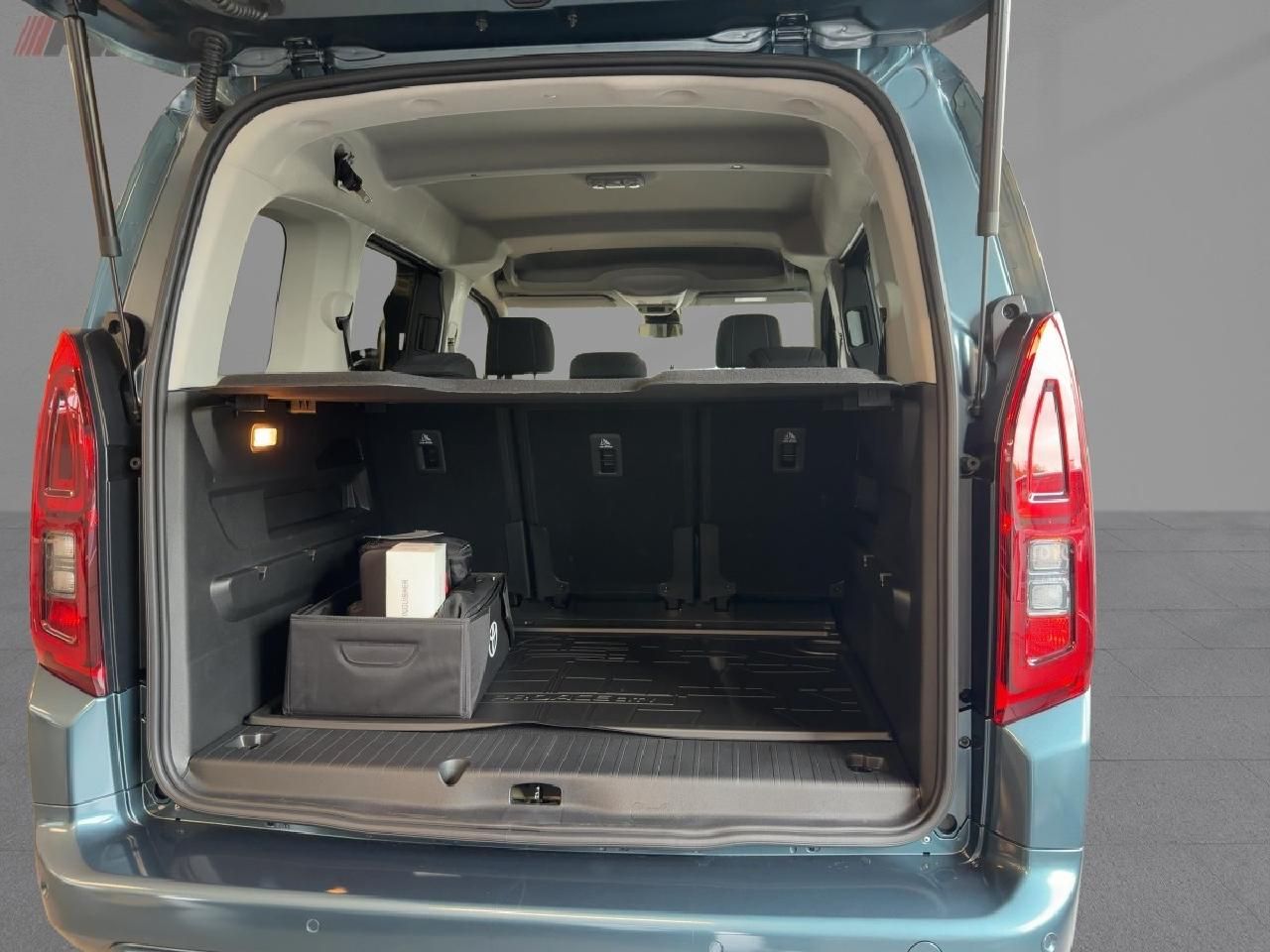 Fahrzeugabbildung Toyota Proace City Verso L1 Teamplayer *SHZ+RFK+EPH*