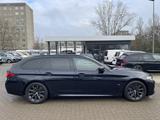 BMW 530d Touring M-Sportpaket Panorama*AHK*HUD* - BMW 530: Sportpaket 530d M