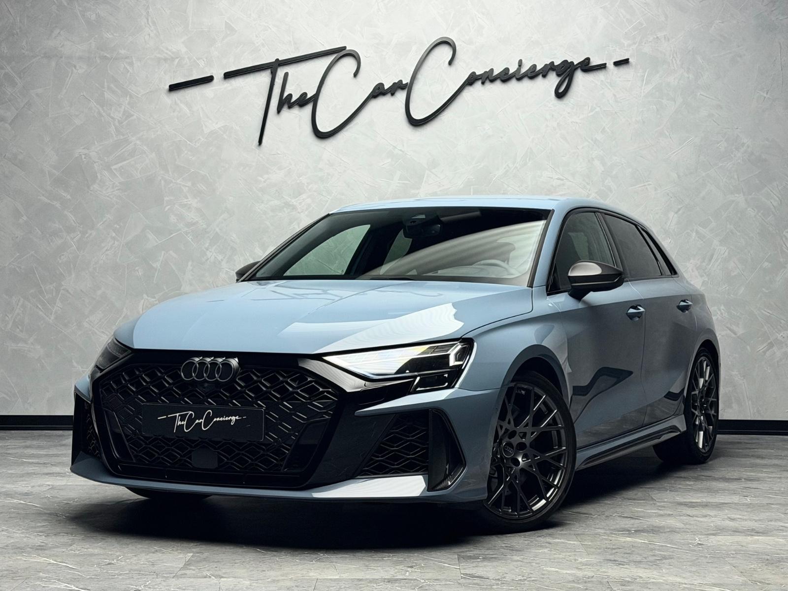 Audi RS3 Sportback HuD CARBONSEATS  SONOS MATRIX MY25