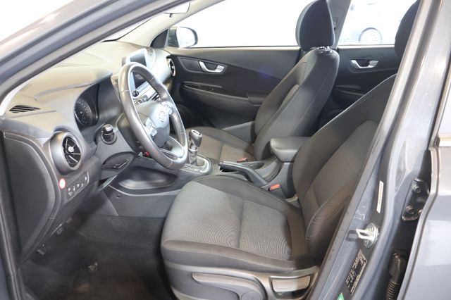 Hyundai Kona Select 1.0 T-GDI CARPLAY+LANE+KAM+ALU