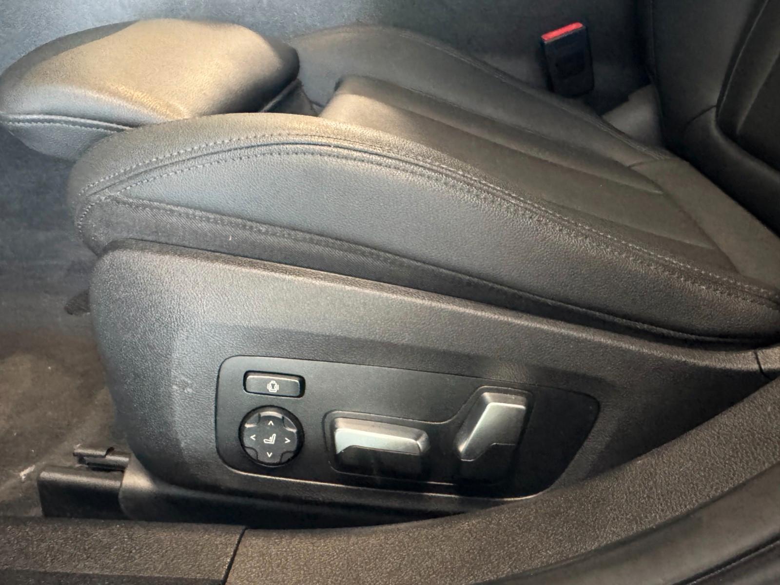 BMW M340i xDrive Performance/Alcantara Himmel /Top
